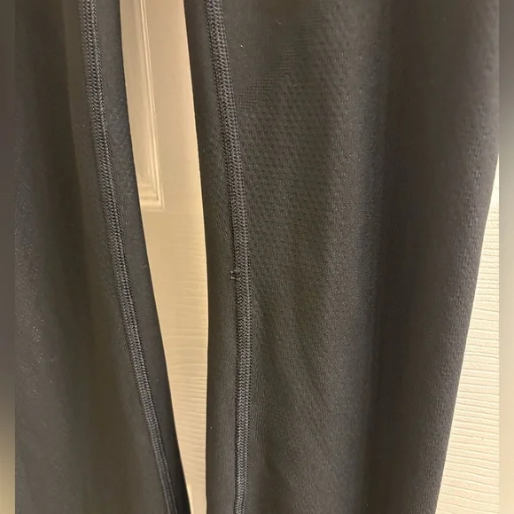 Lululemon Mapped Out High-Rise 28” Tight, Black, Size 6 - Picture 7 of 11
